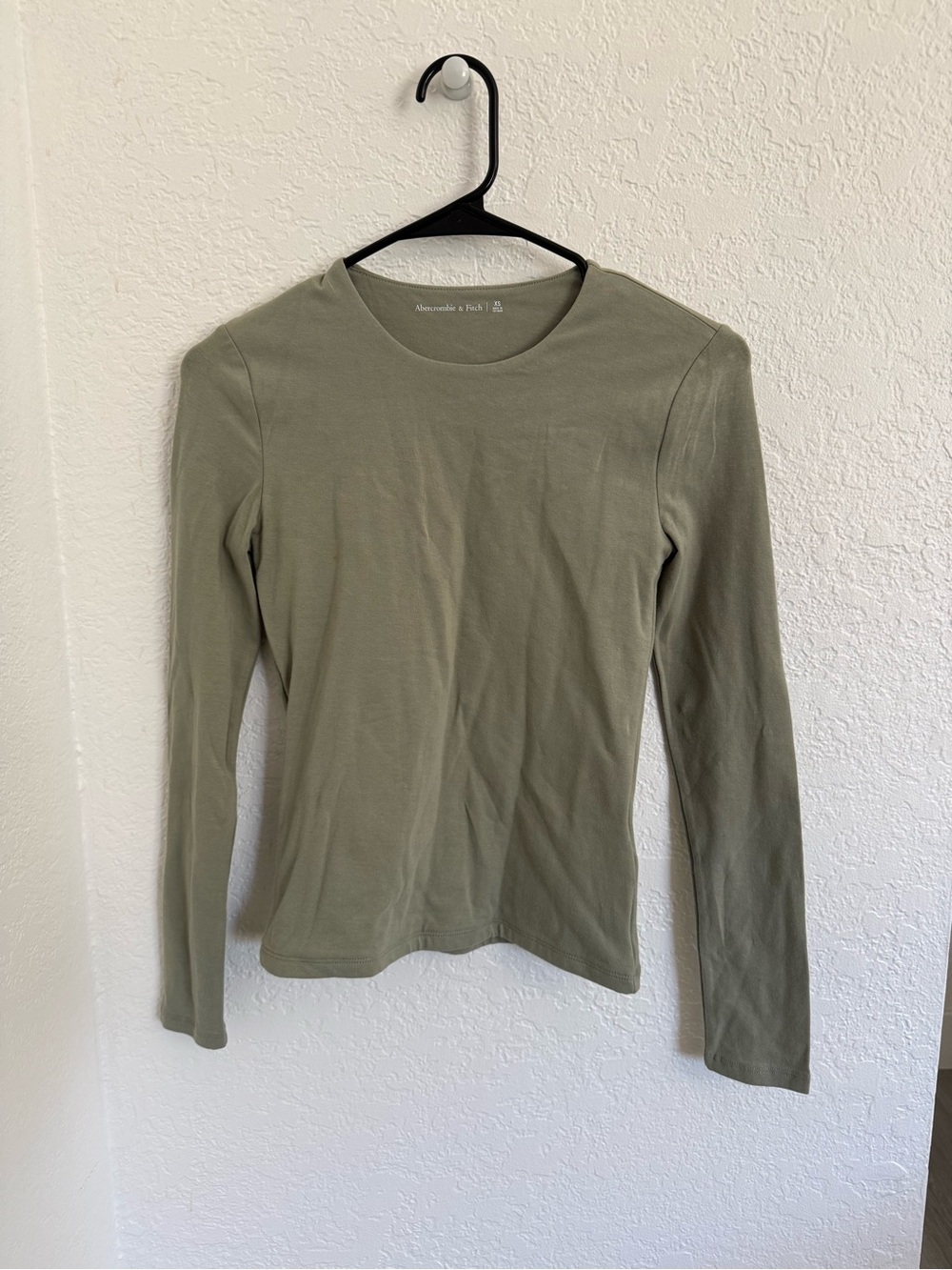 Abercrombie & Fitch Olive Green Long Sleeve Crew Tee